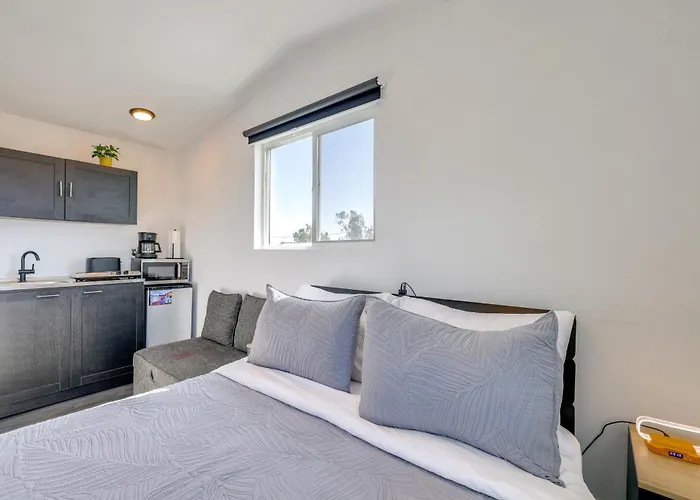 Near Chase Field & Downtown Events * Phoenix