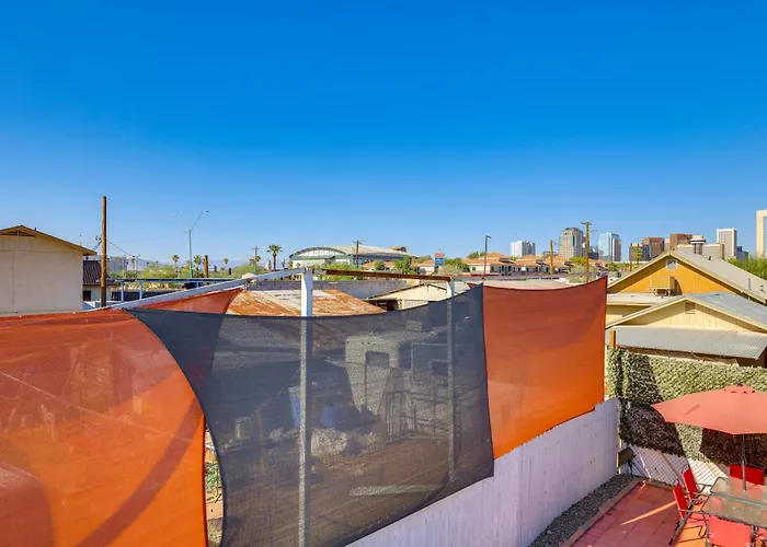Near Chase Field & Downtown Events Phoenix
